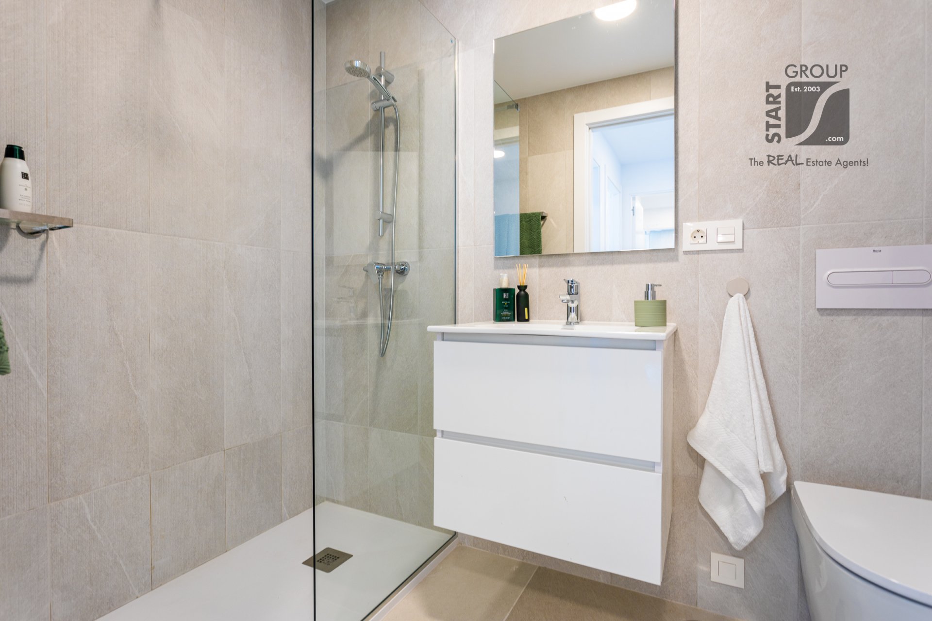 New Build - Apartment -
Las Lagunas de Mijas