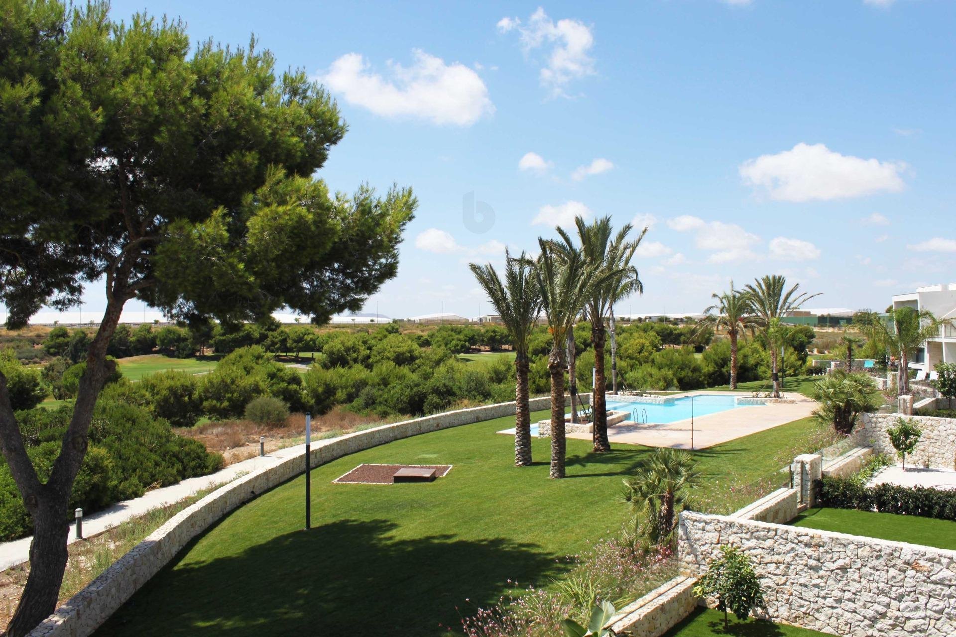 New Build Apartments on the Golf Course in Pilar de la Horadada