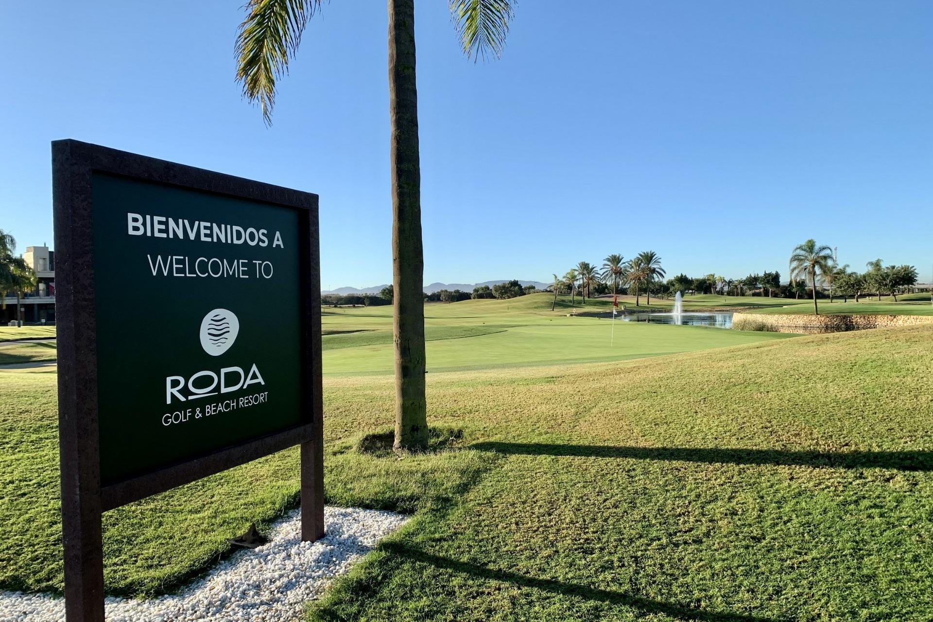 New Build Bungalows in Roda Golf