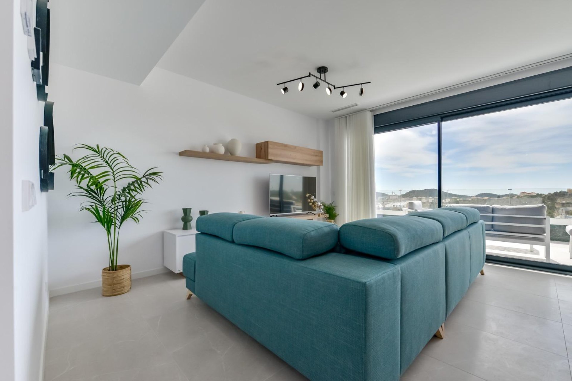 New Build Penthouse with Sea Views in Finestrat