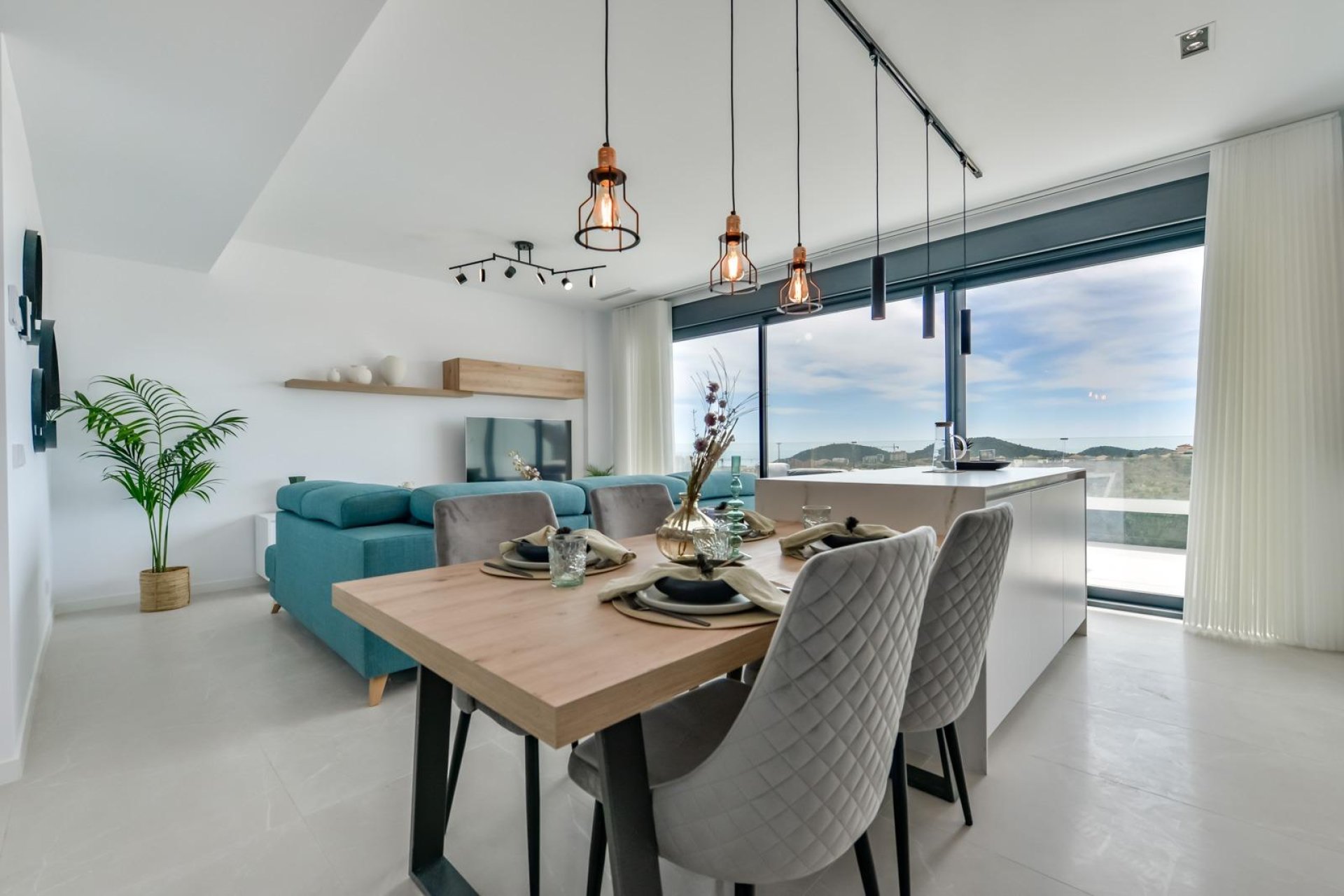 New Build Penthouse with Sea Views in Finestrat