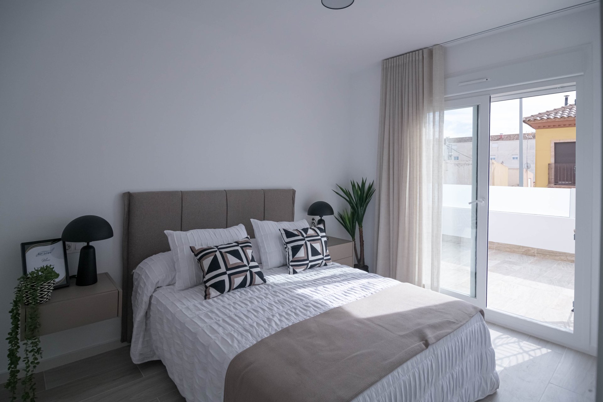 New Build - Terraced house -
Jerónimo y Avileses