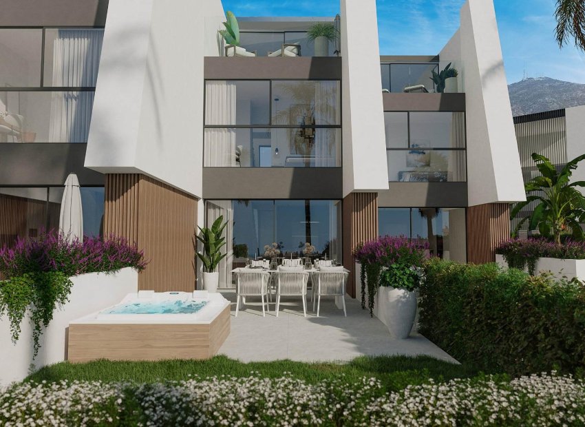 New Build - Town House -
Fuengirola - Torreblanca Del Sol