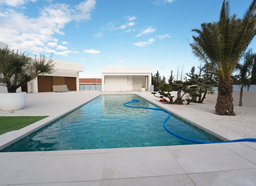 New Build - Villa -
Benejúzar