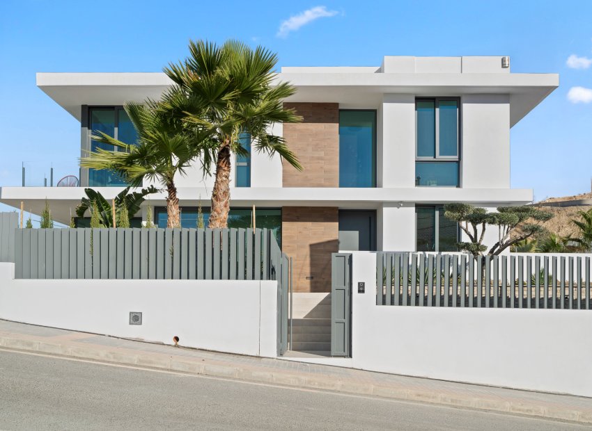 New Build - Villa -
Benidorm