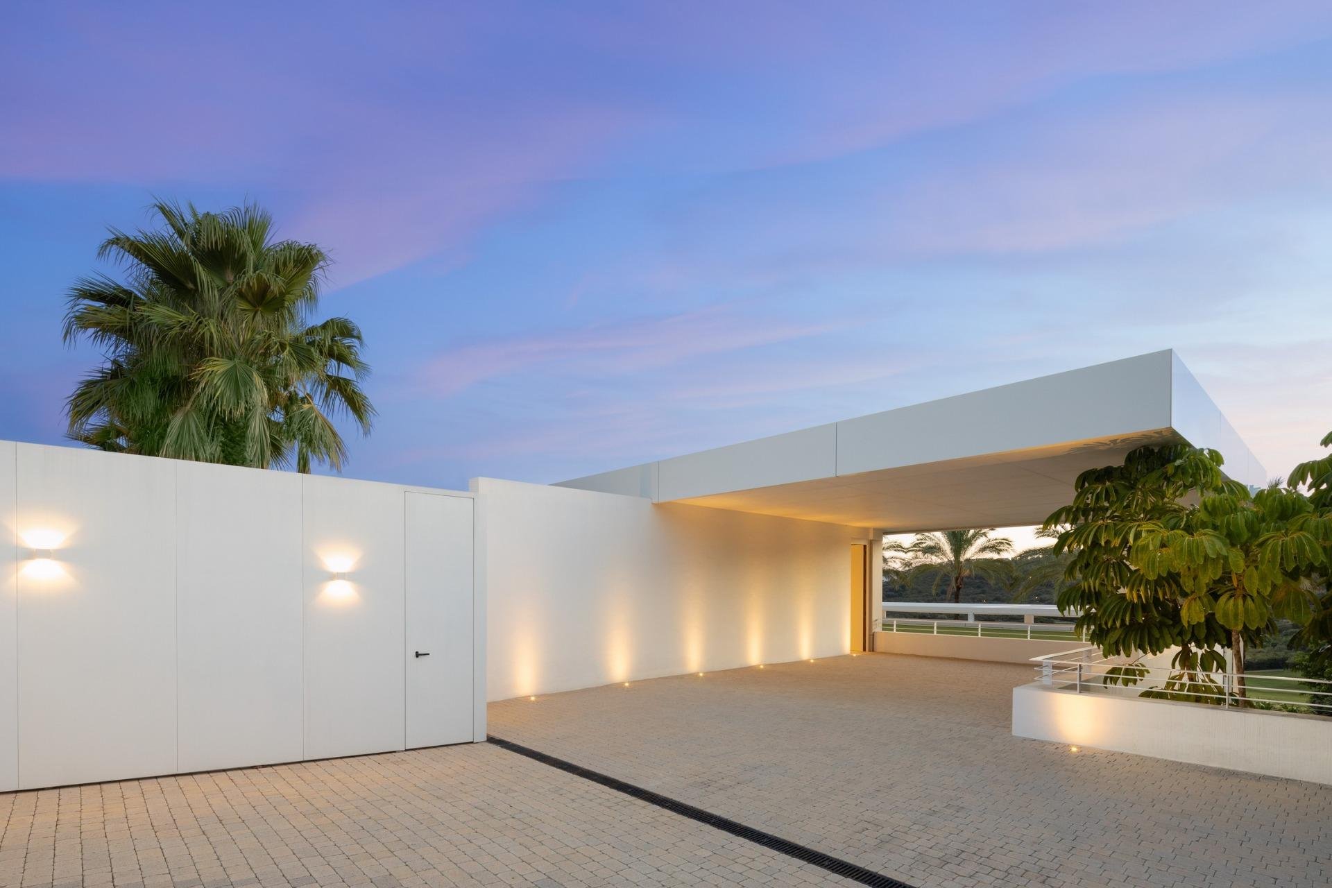 New Build - Villa -
Casares - Pedregales