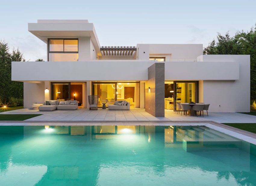 New Build - Villa -
Estepona