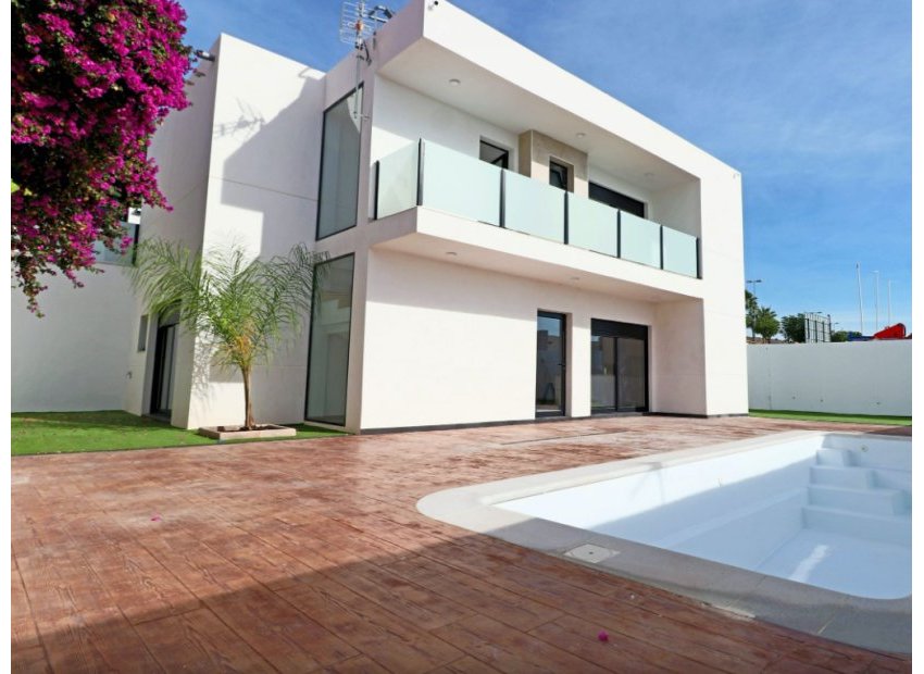 New Build - Villa -
Fortuna