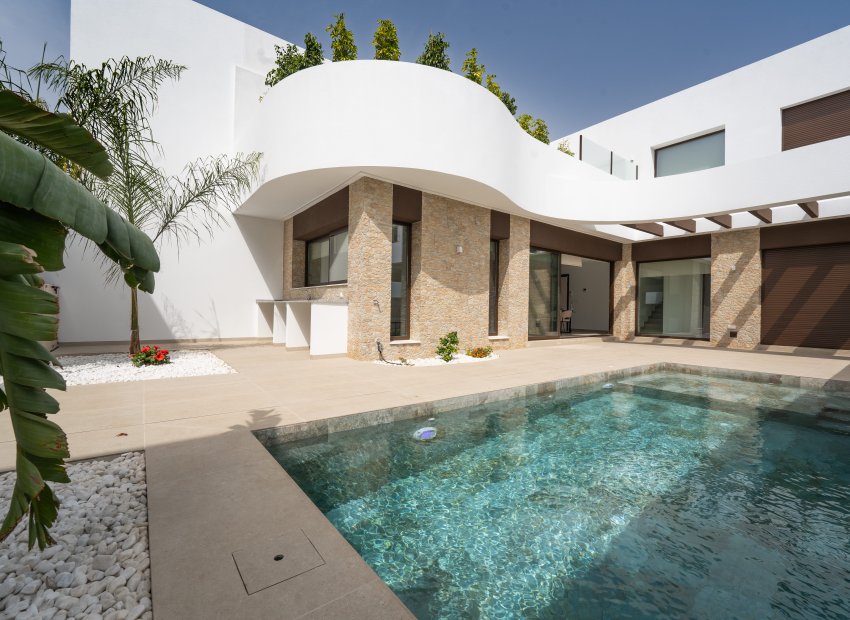 New Build - Villa -
Heredades