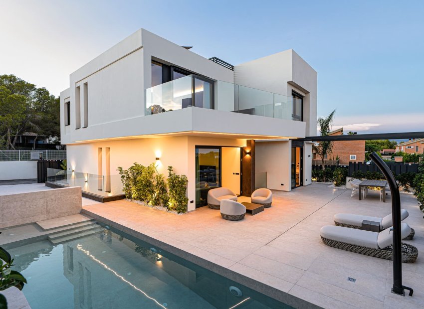 New Build - Villa -
La Nucía