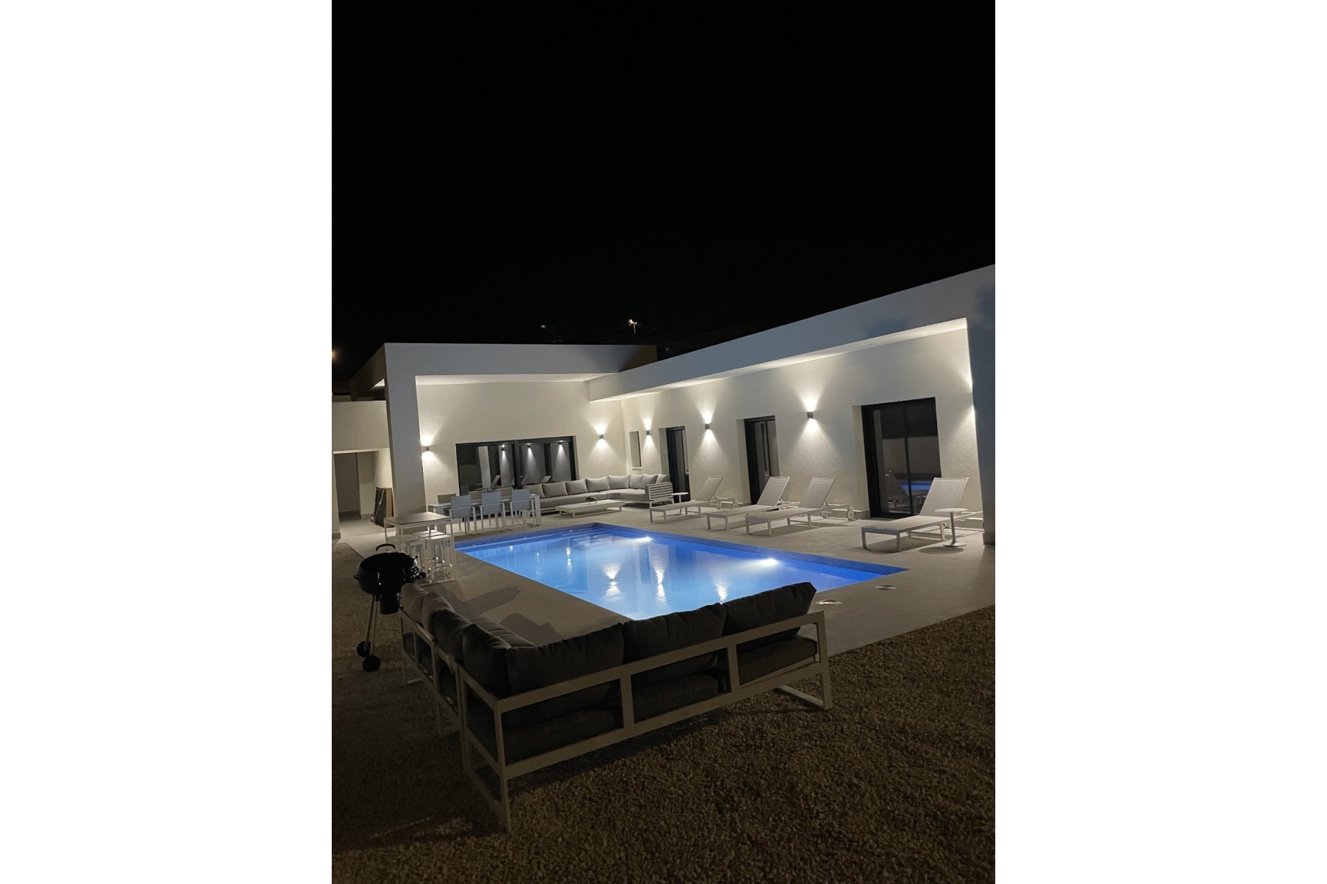 New Build - Villa -
La Romana