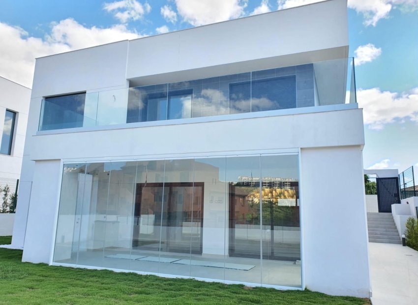 New Build - Villa -
Manilva - La Duquesa