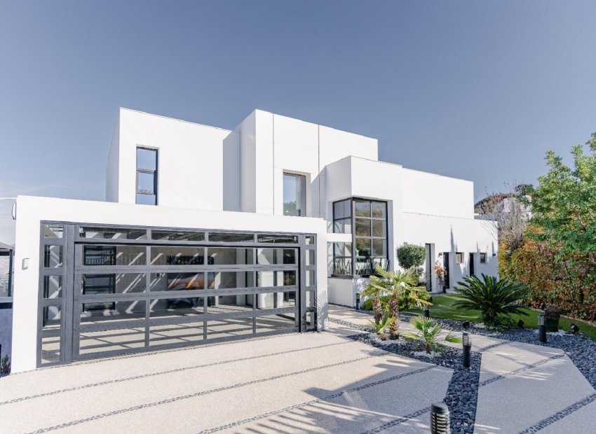 New Build - Villa -
Mijas