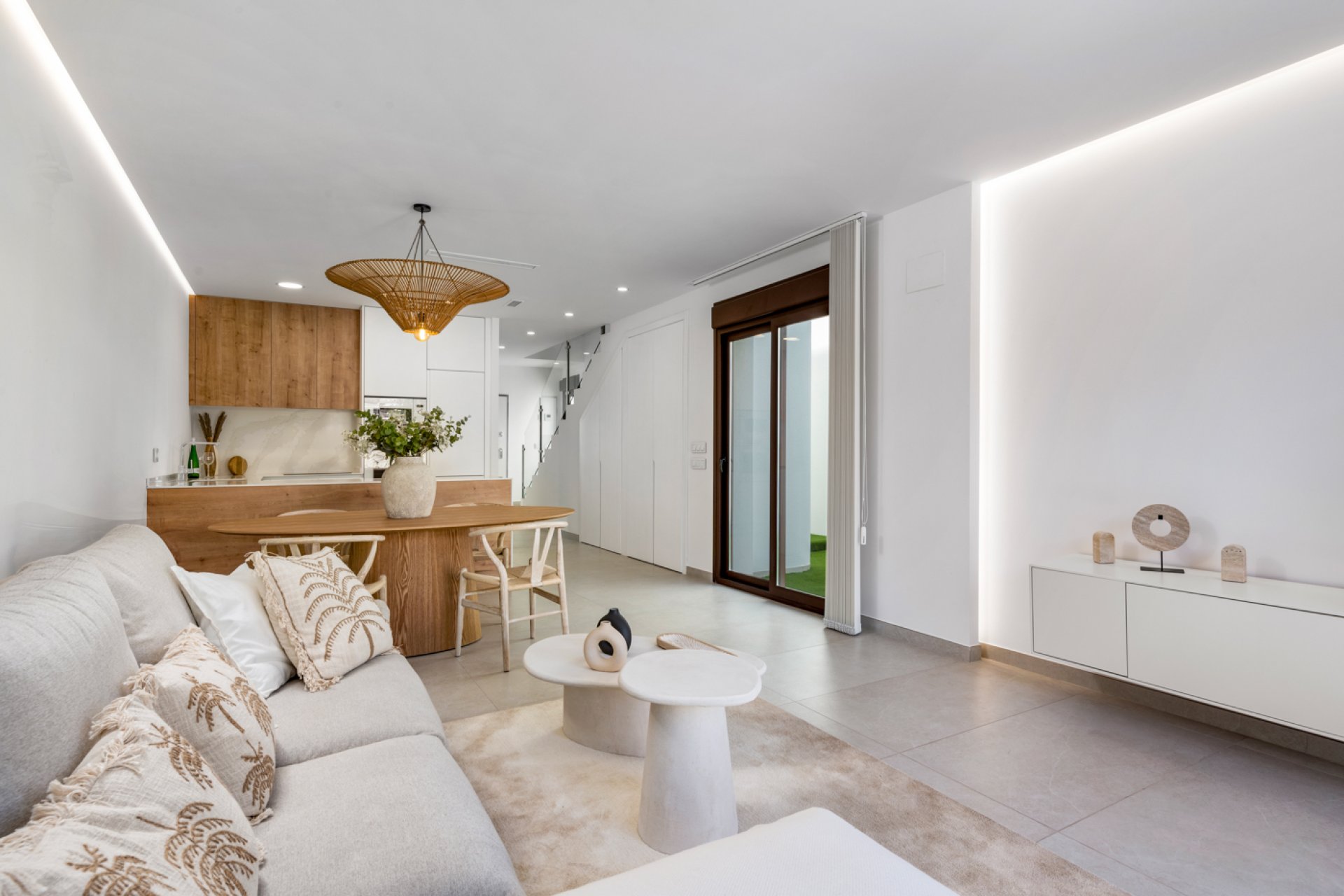 New Build - Villa -
Mil Palmeras
