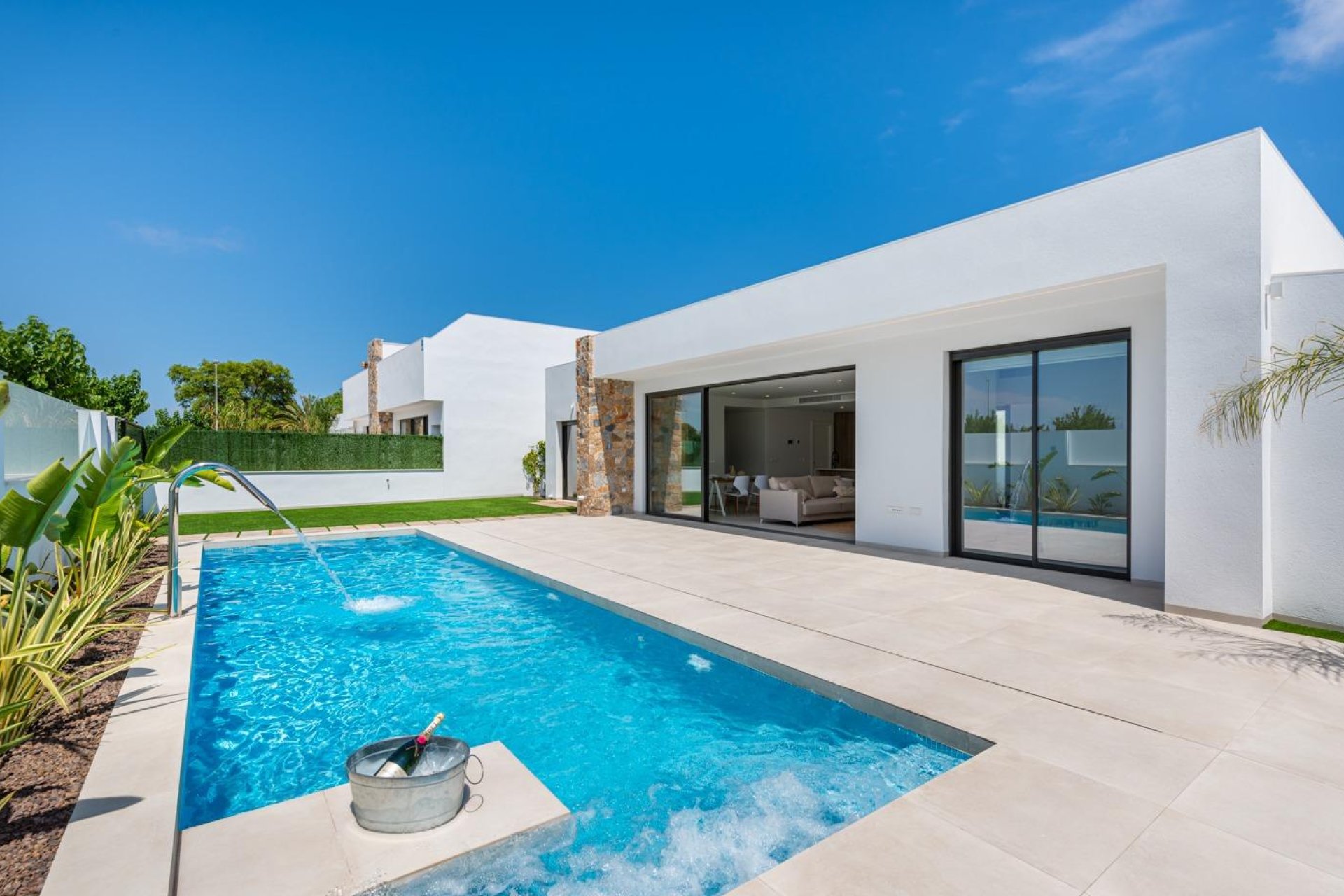 New Build Villas in Los Alcázares