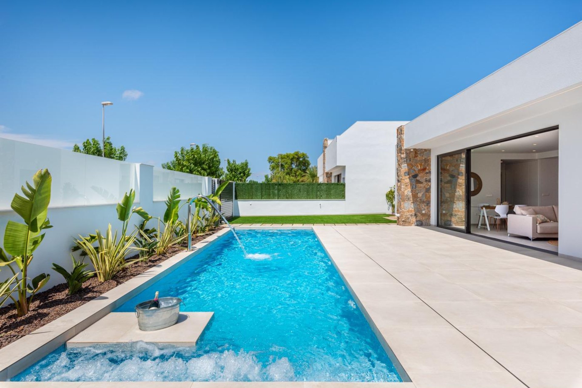 New Build Villas in Los Alcázares