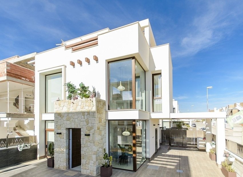 New-build villas on the coast of Vera, Almería