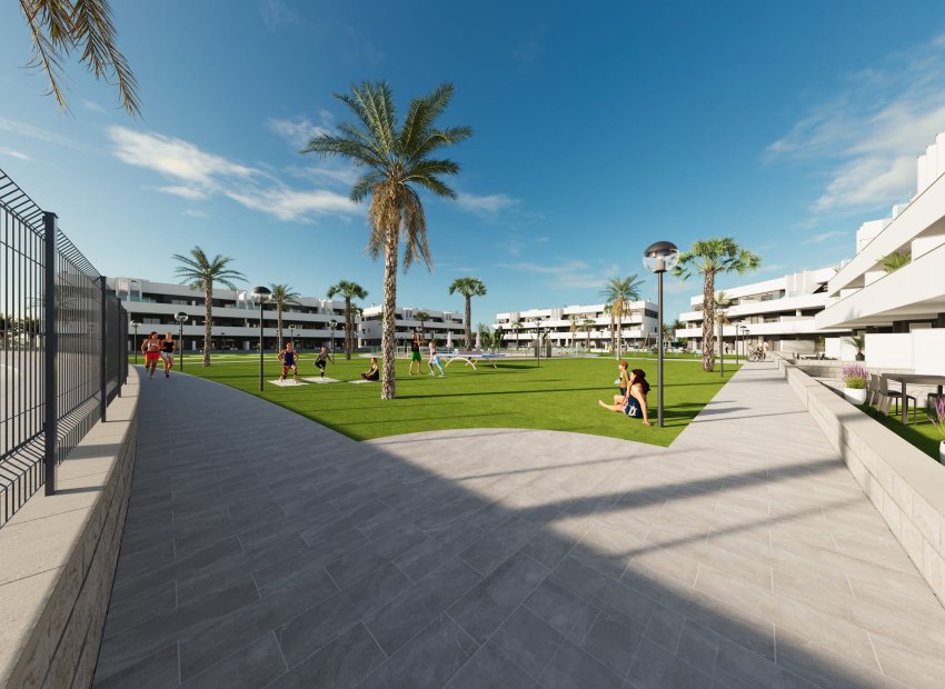 New luxury 2-bedroom apartment with pool near the sea in Guardamar