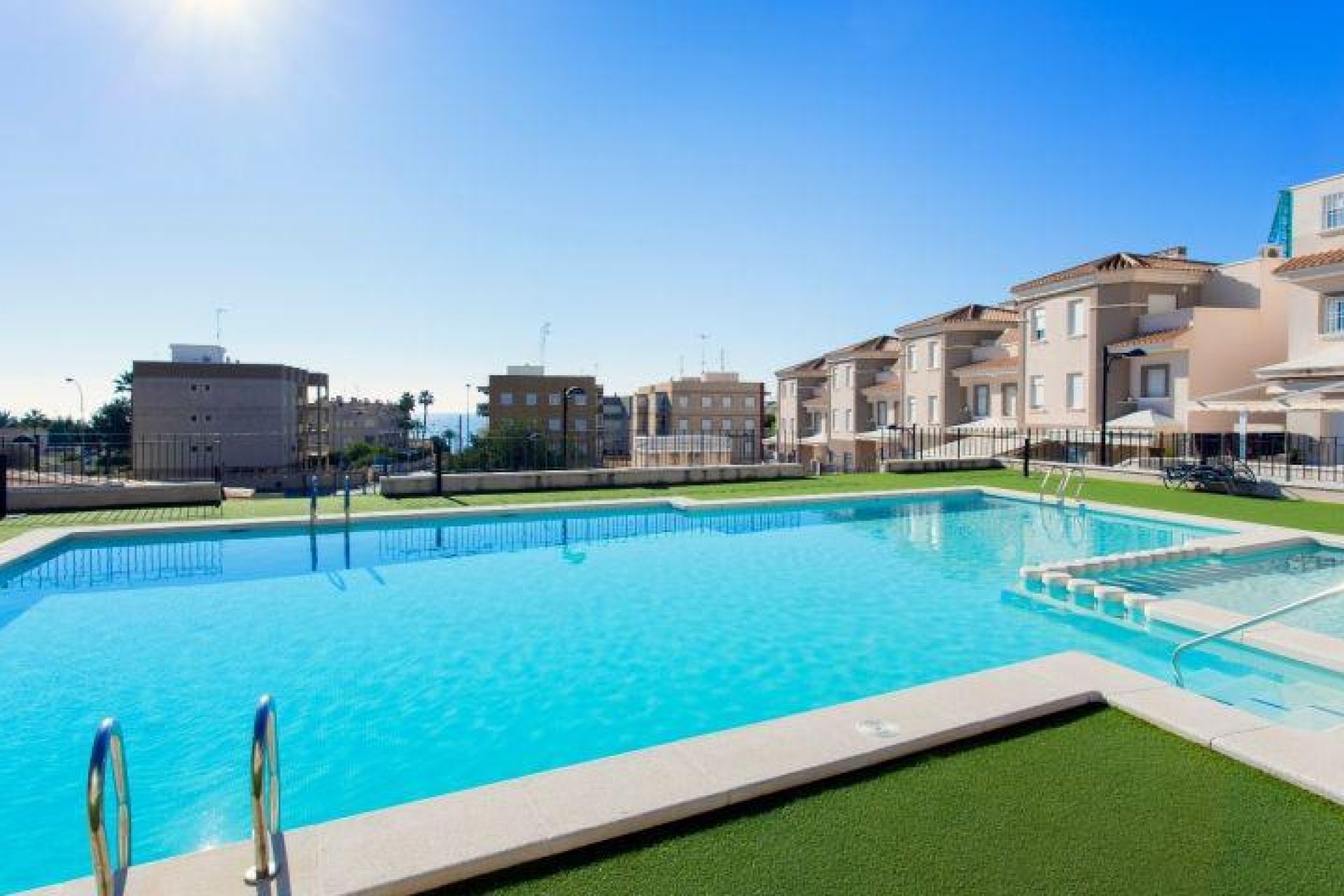 Nieuwbouw Woningen - Bungalow -
Santa Pola - Centro