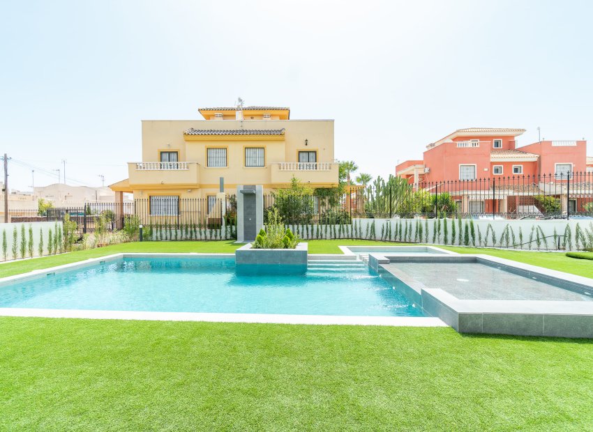 Nieuwbouw Woningen - Bungalow -Solarium -
Torrevieja