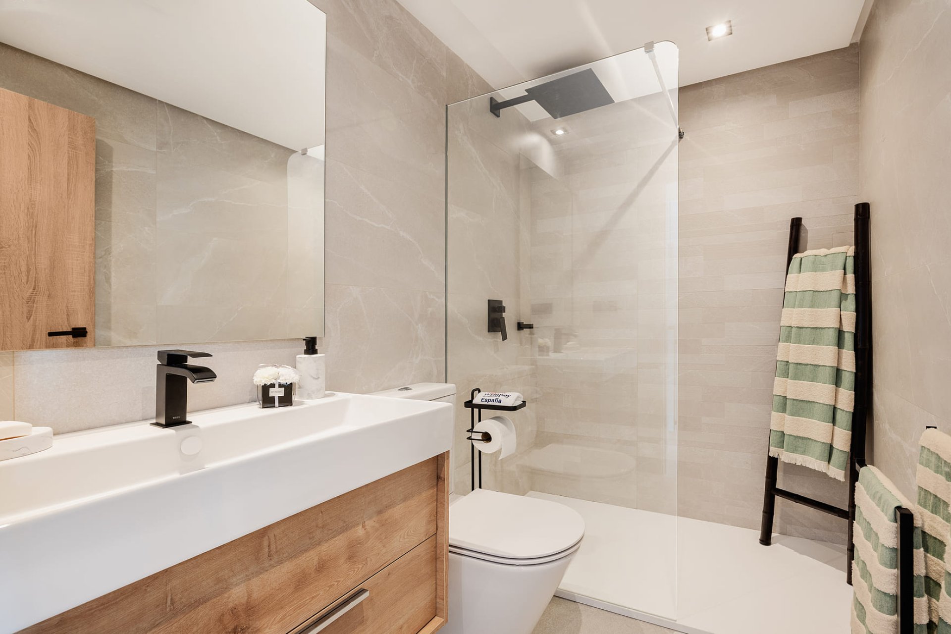 Nieuwbouw Woningen - Geschakelde woning -
Cerros del Lago