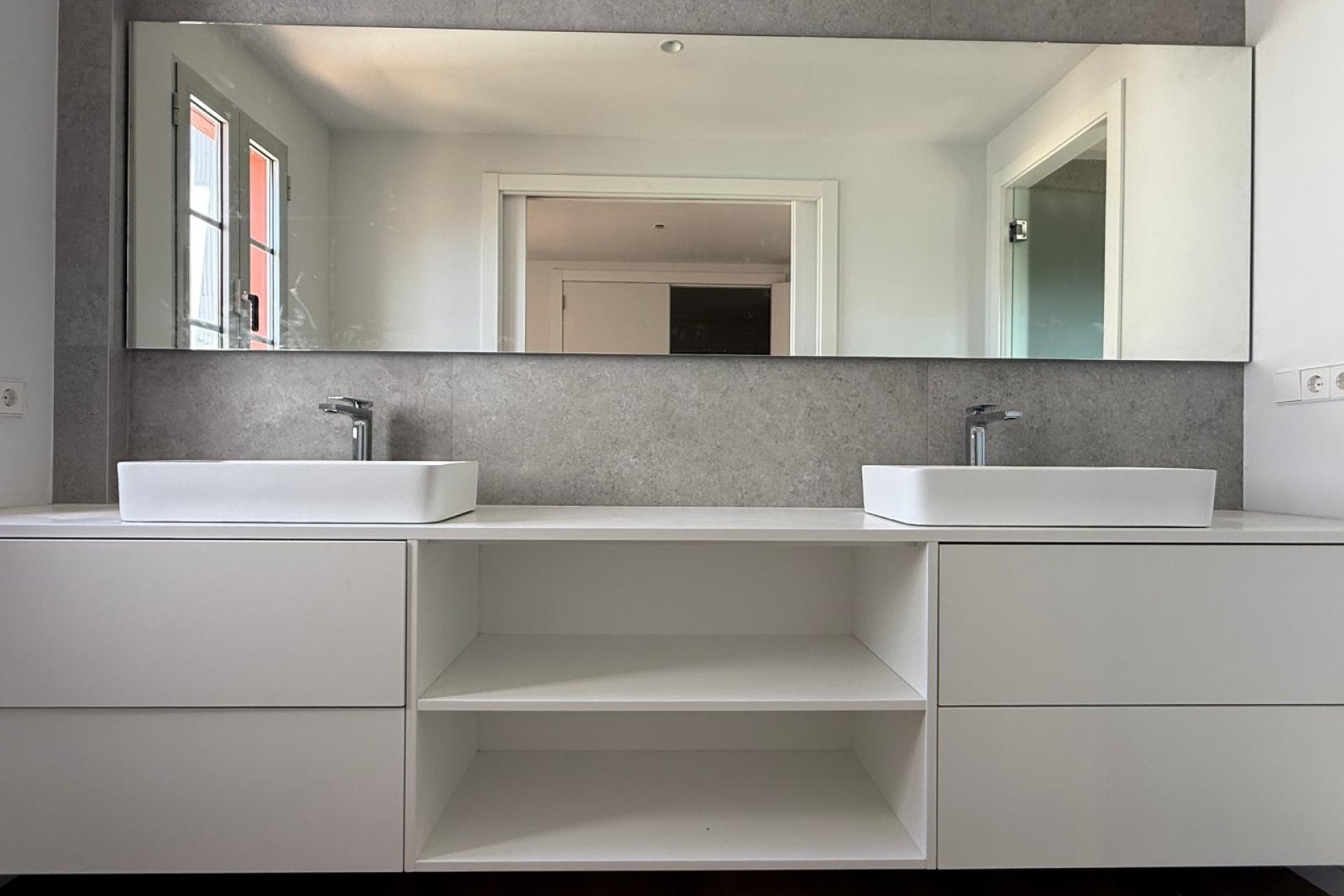 Nieuwbouw Woningen - Geschakelde woning -
Golf Badia