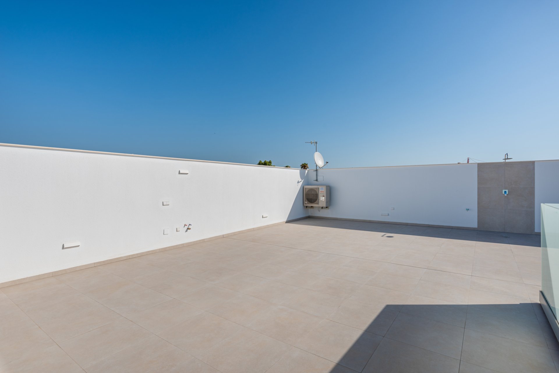 Nieuwbouw Woningen - Geschakelde woning -
Los Alcazares - Los Alcázares