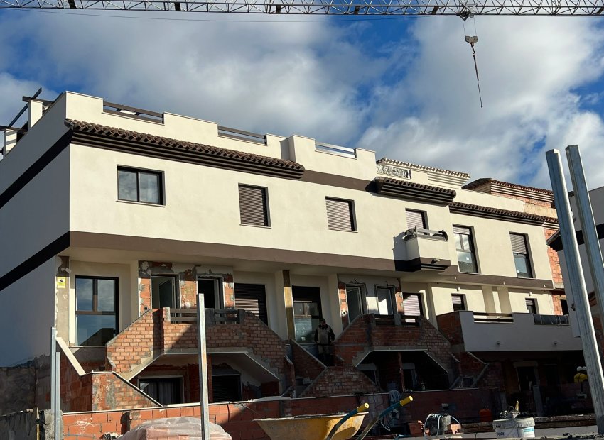 Nieuwbouw Woningen - Geschakelde woning -
Portmán