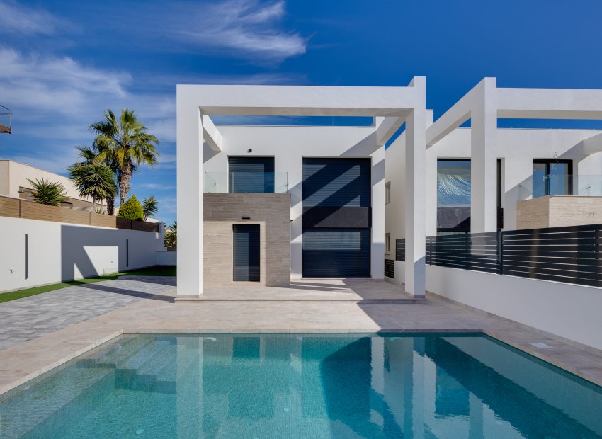Nieuwbouw Woningen - Geschakelde woning -
Torrevieja
