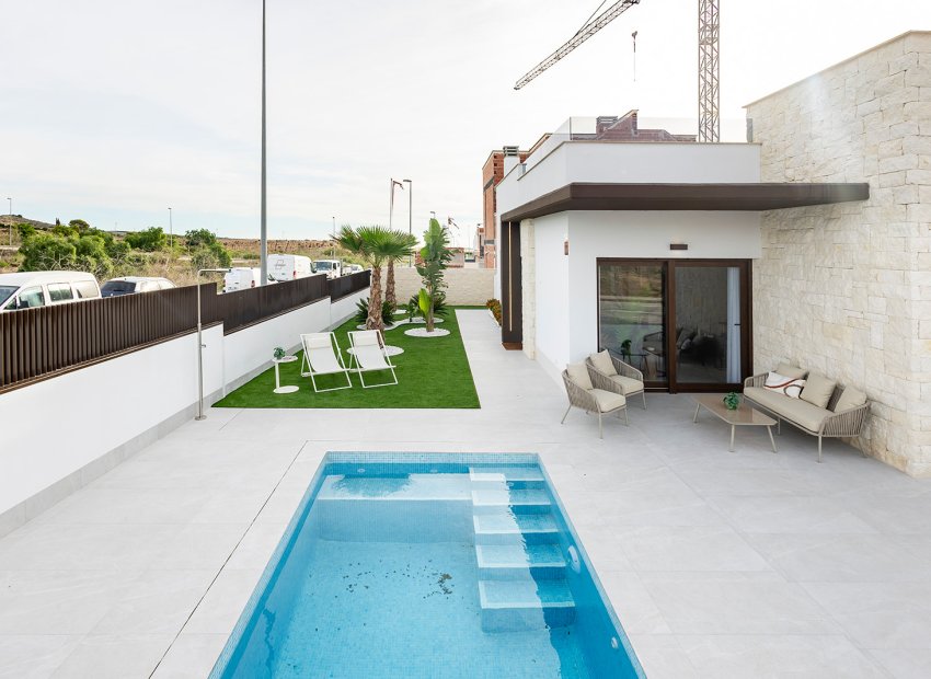 Nieuwbouw Woningen - Geschakelde woning -
Vistabella