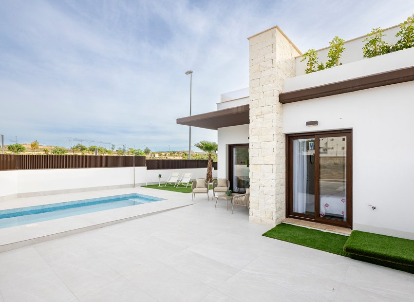 Nieuwbouw Woningen - Geschakelde woning -
Vistabella