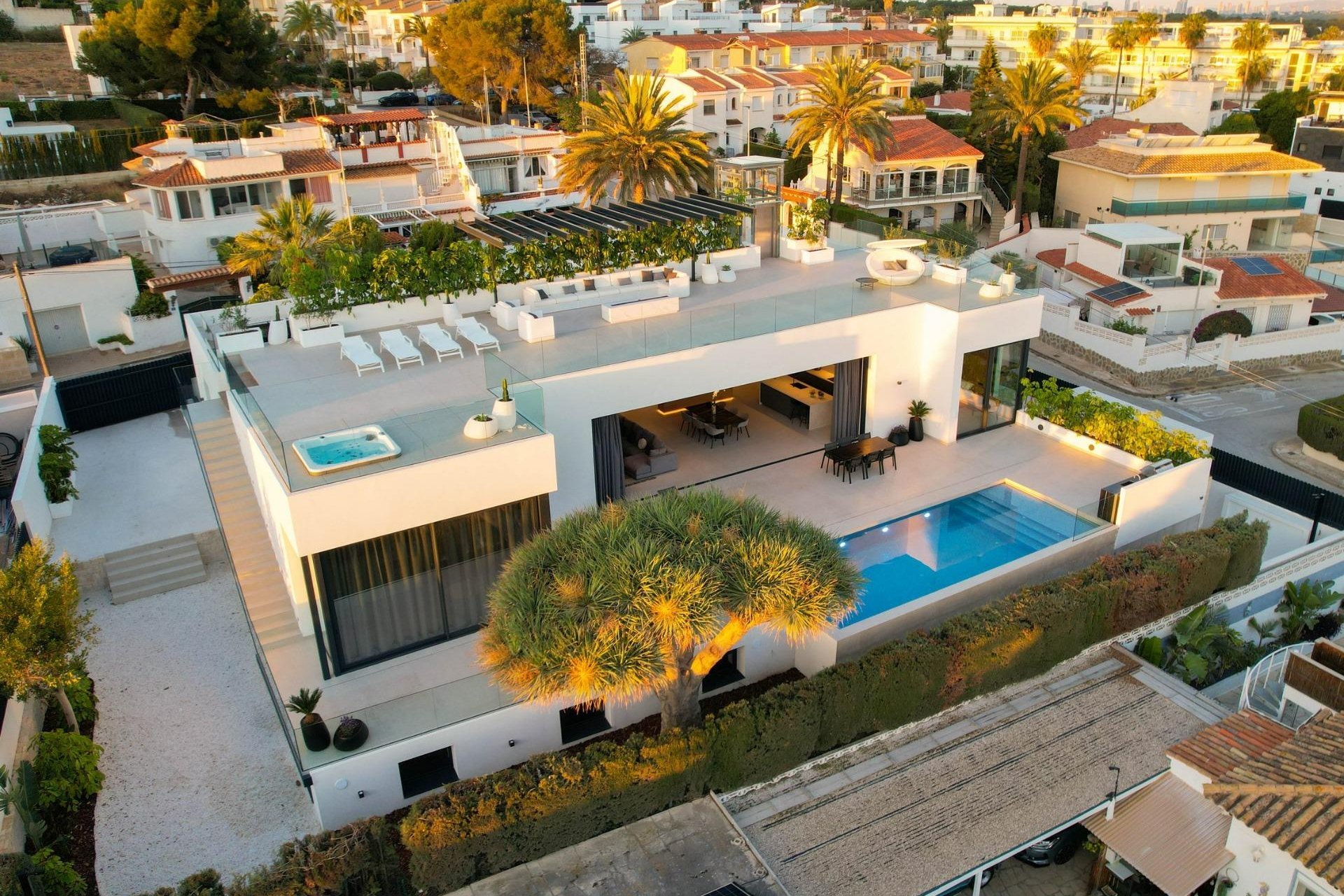 Nieuwbouw Woningen - Villa -
Alfas del Pí - Albir