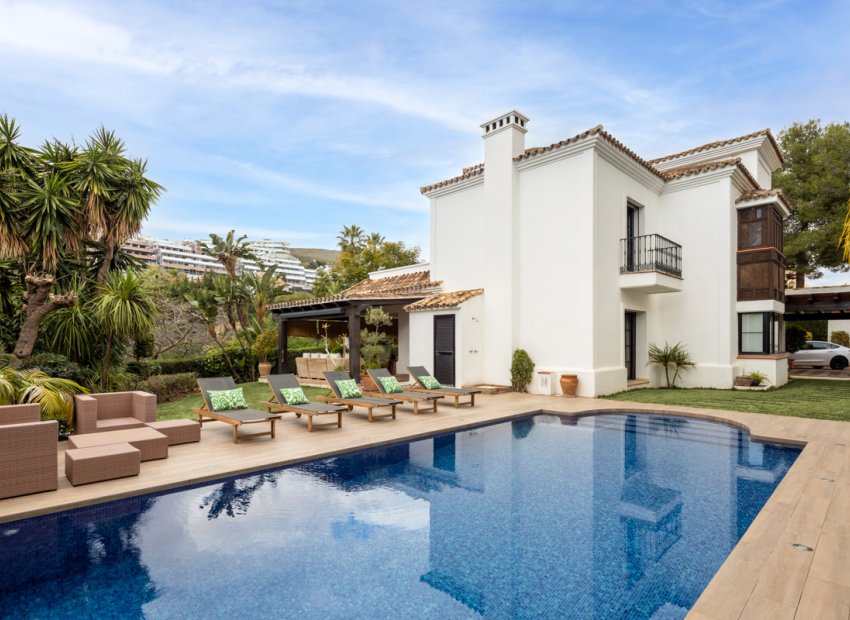 Nieuwbouw Woningen - Villa -
Benahavís