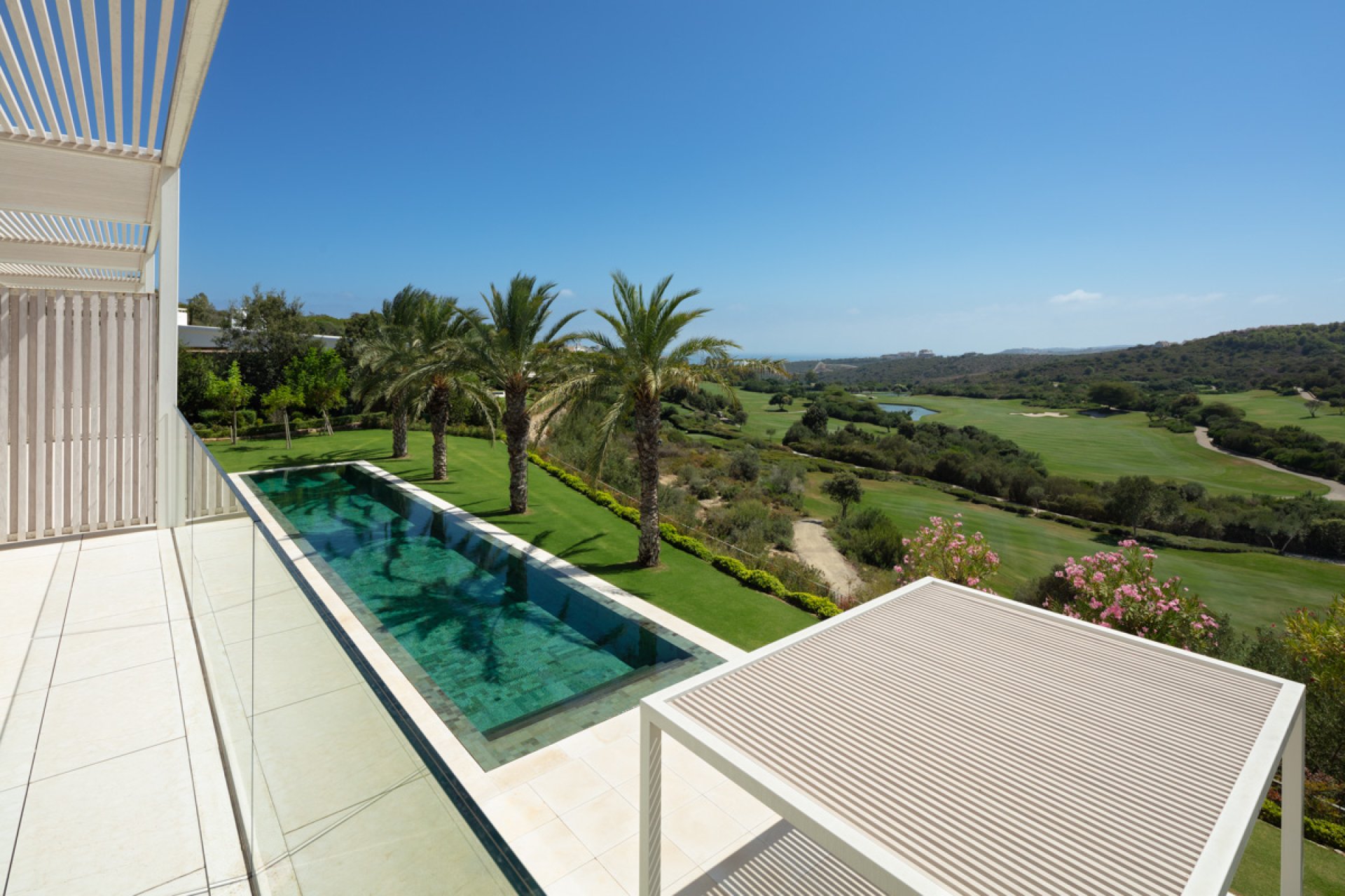 Nieuwbouw Woningen - Villa -
Casares