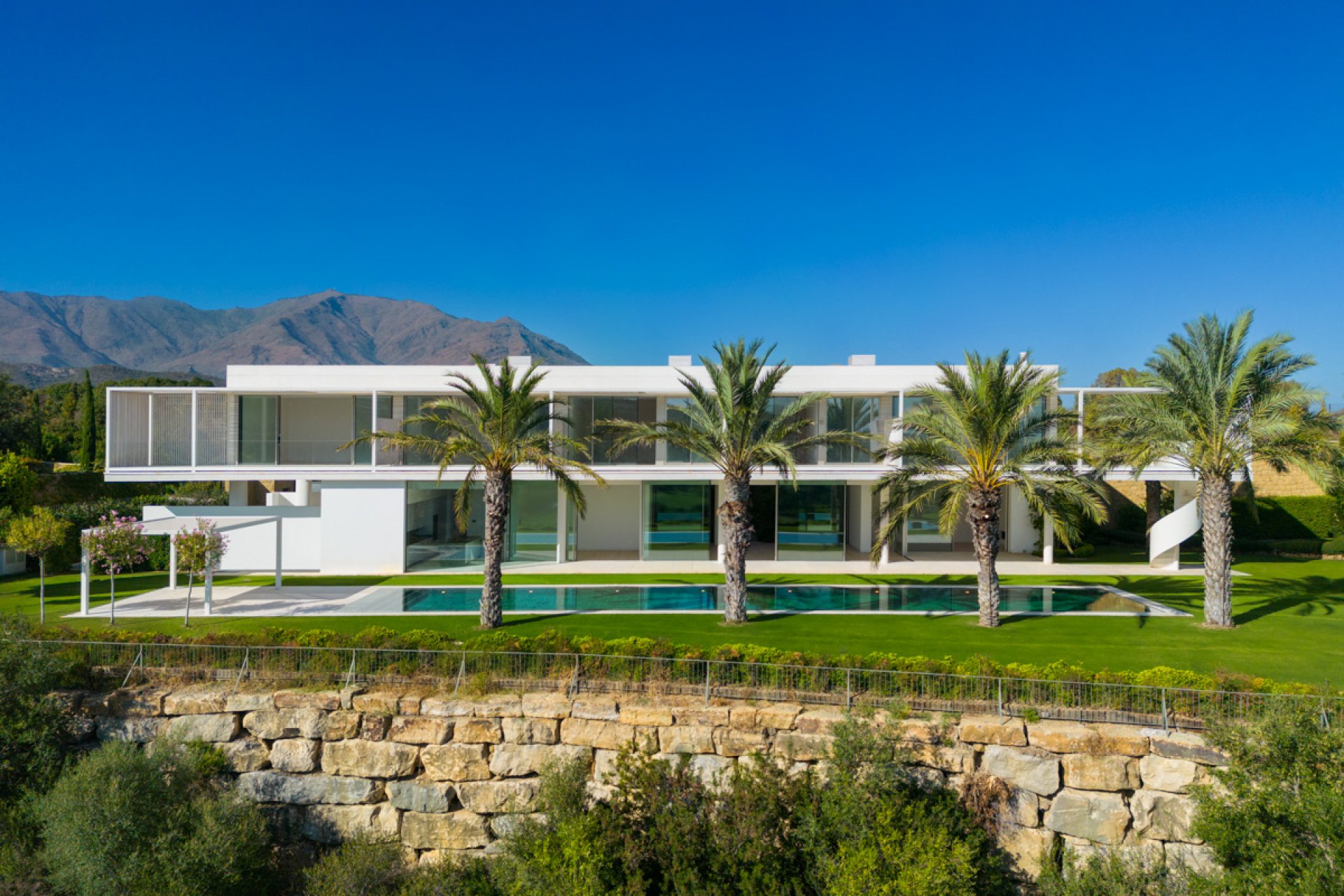 Nieuwbouw Woningen - Villa -
Casares