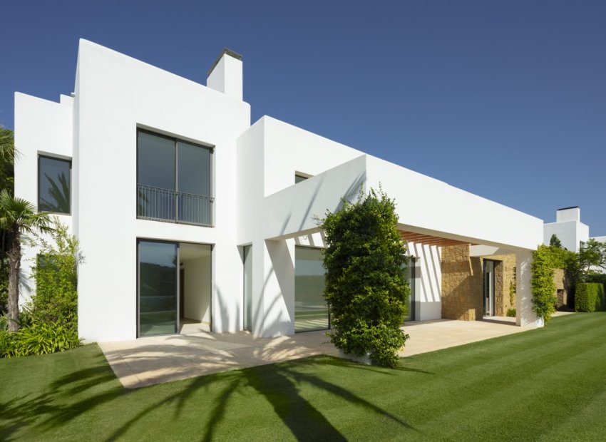Nieuwbouw Woningen - Villa -
Casares