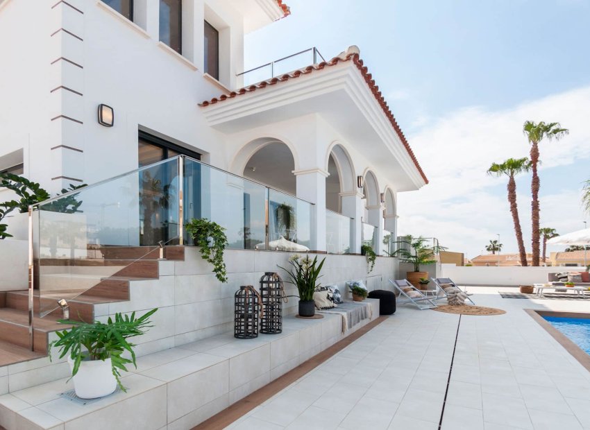 Nieuwbouw Woningen - Villa -
Ciudad Quesada