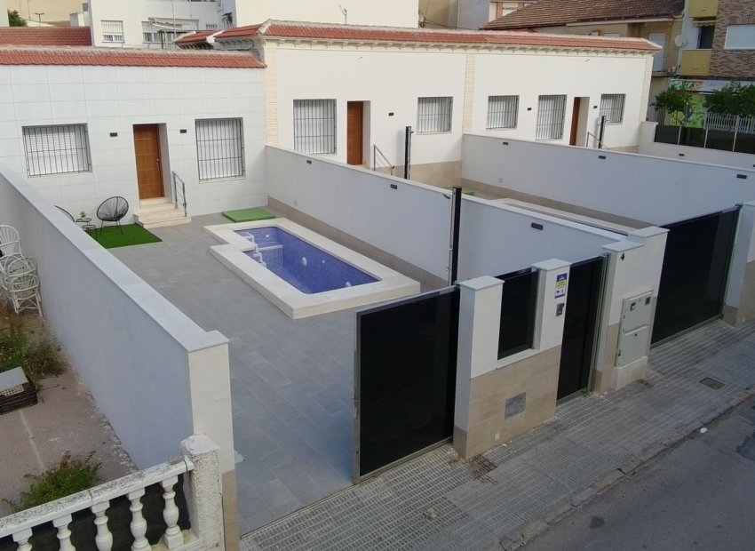 Nieuwbouw Woningen - Villa / Halfvrijstaand -
San Javier