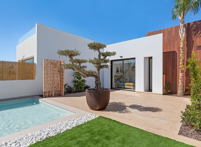 Nieuwbouw Woningen - Villa -
Los Alcazares - Los Alcázares