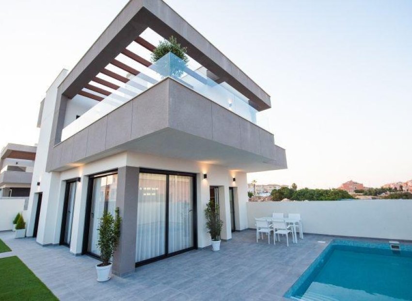 Nieuwbouw Woningen - Villa -
Los Montesinos - La Herrada