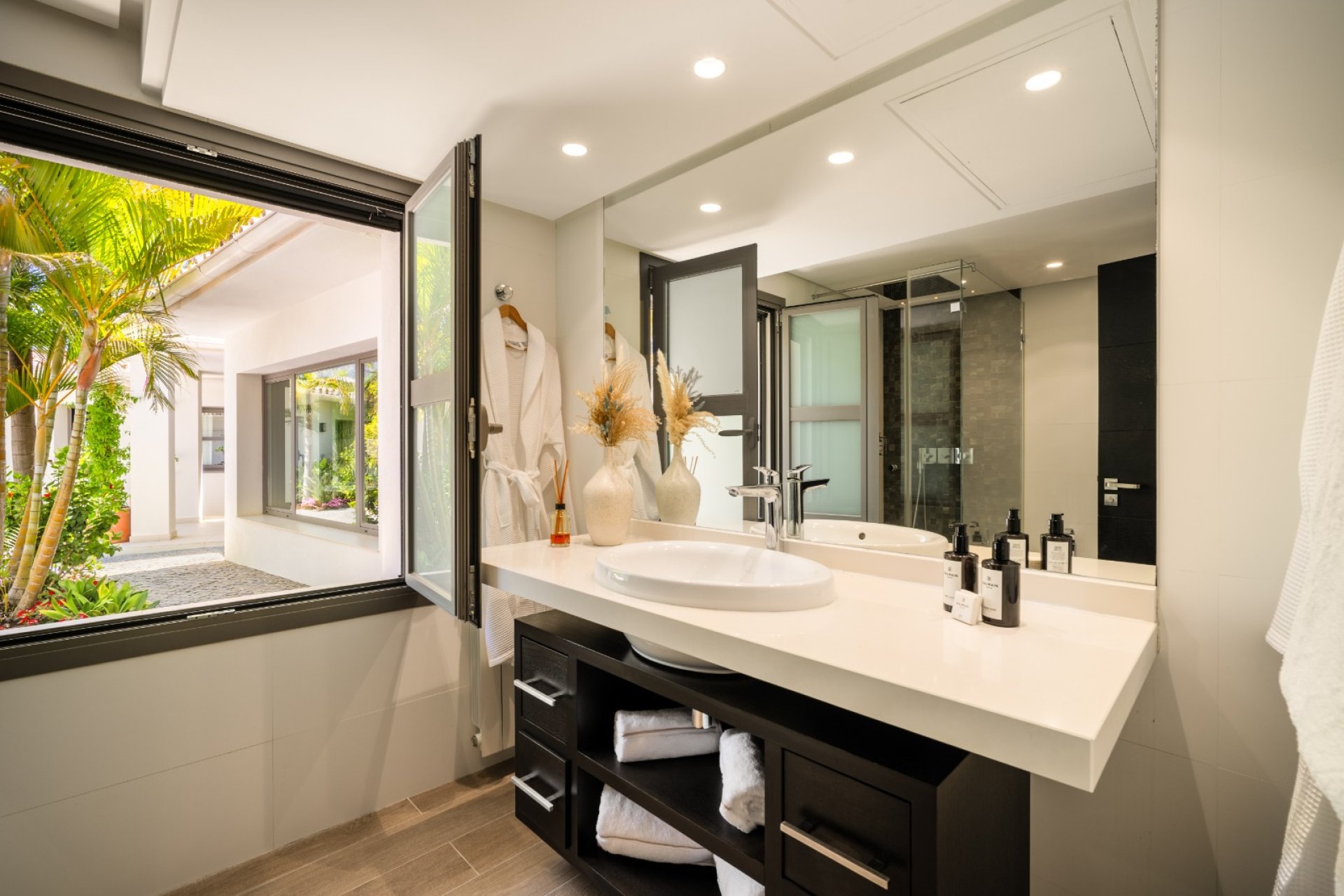 Nieuwbouw Woningen - Villa -
Marbella