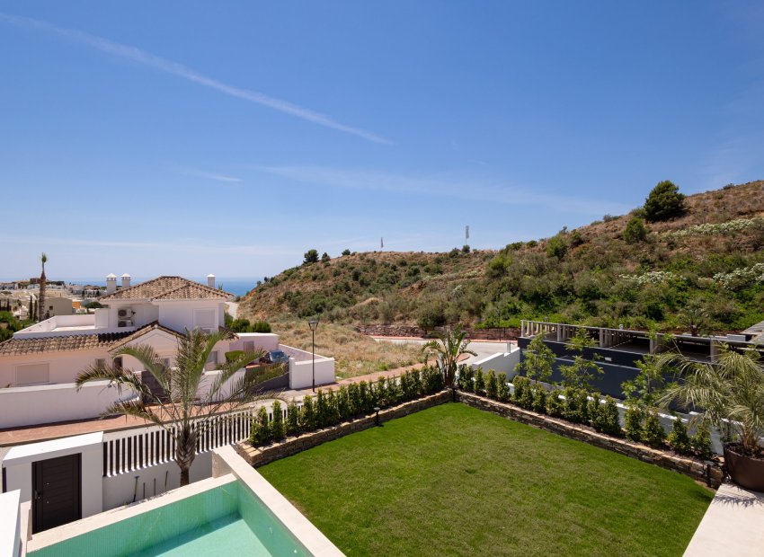 Nieuwbouw Woningen - Villa -
Mijas