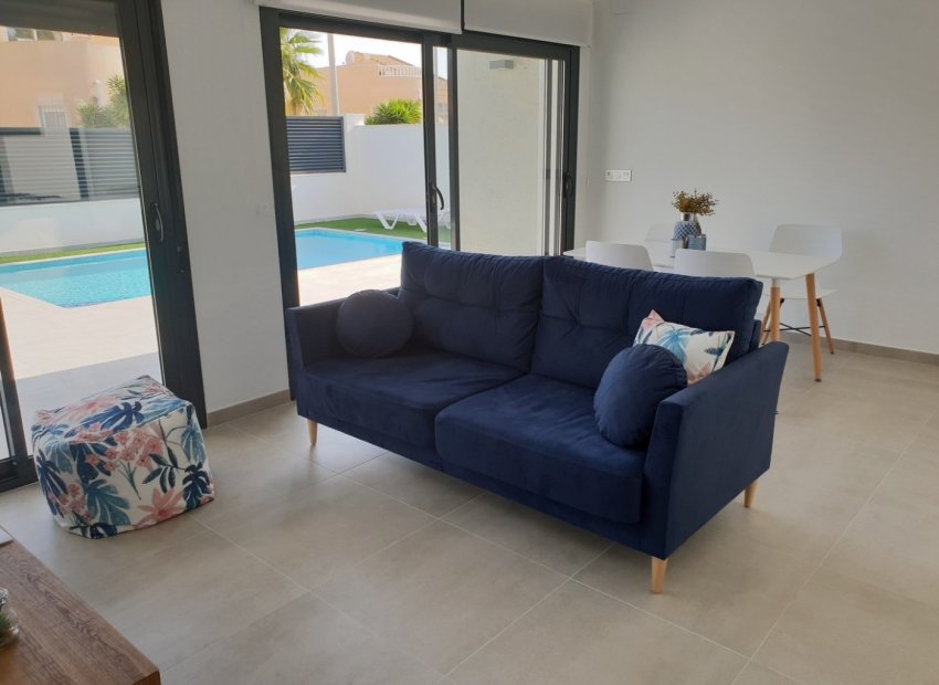 Nieuwbouw Woningen - Villa -
Pilar de la Horadada - Pinar de Campoverde