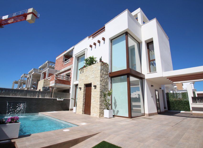Nieuwbouw Woningen - Villa -
Playa Paraiso