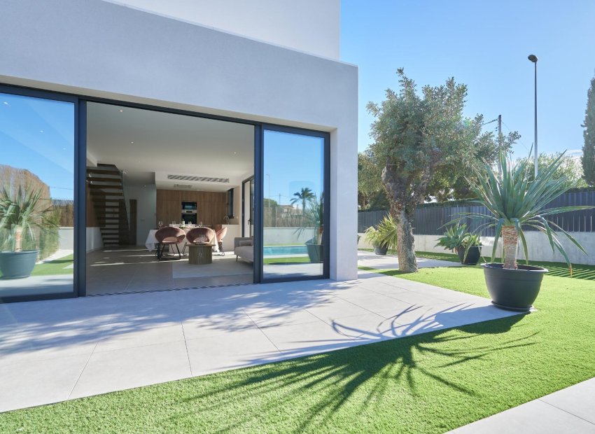 Nieuwbouw Woningen - Villa -
San Juan de Alicante - La Font