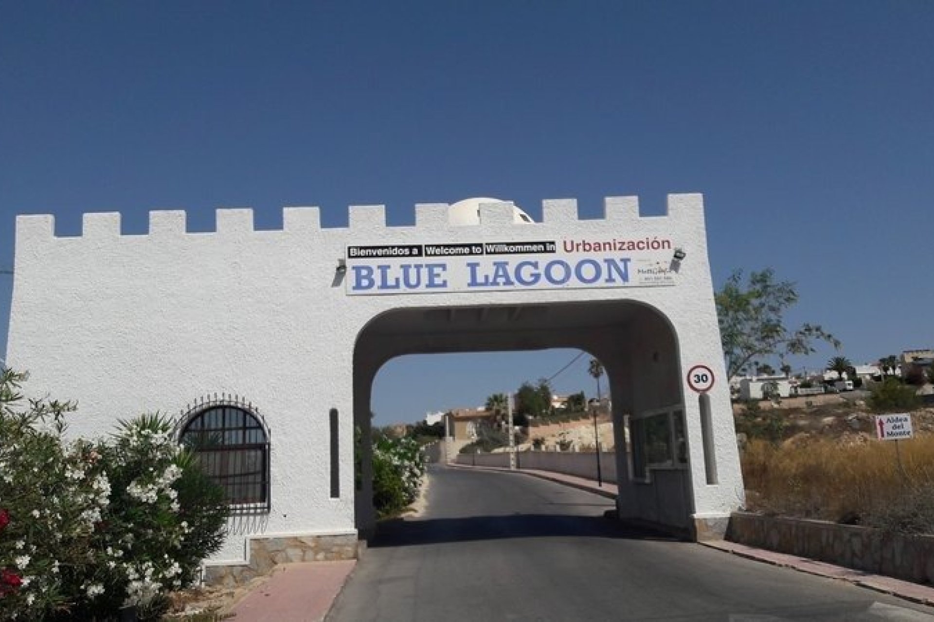 Nieuwbouw Woningen - Villa -
San Miguel de Salinas - Blue Lagoon