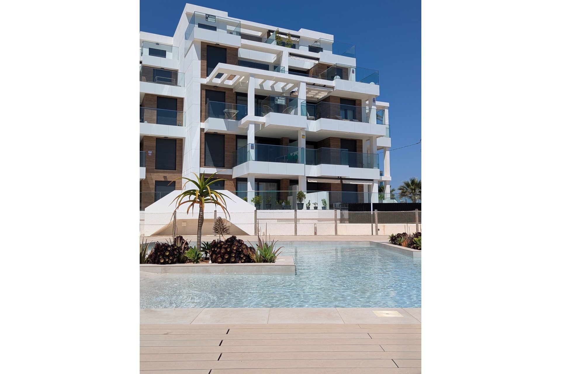 Obra nueva - Apartamento / piso -
Denia