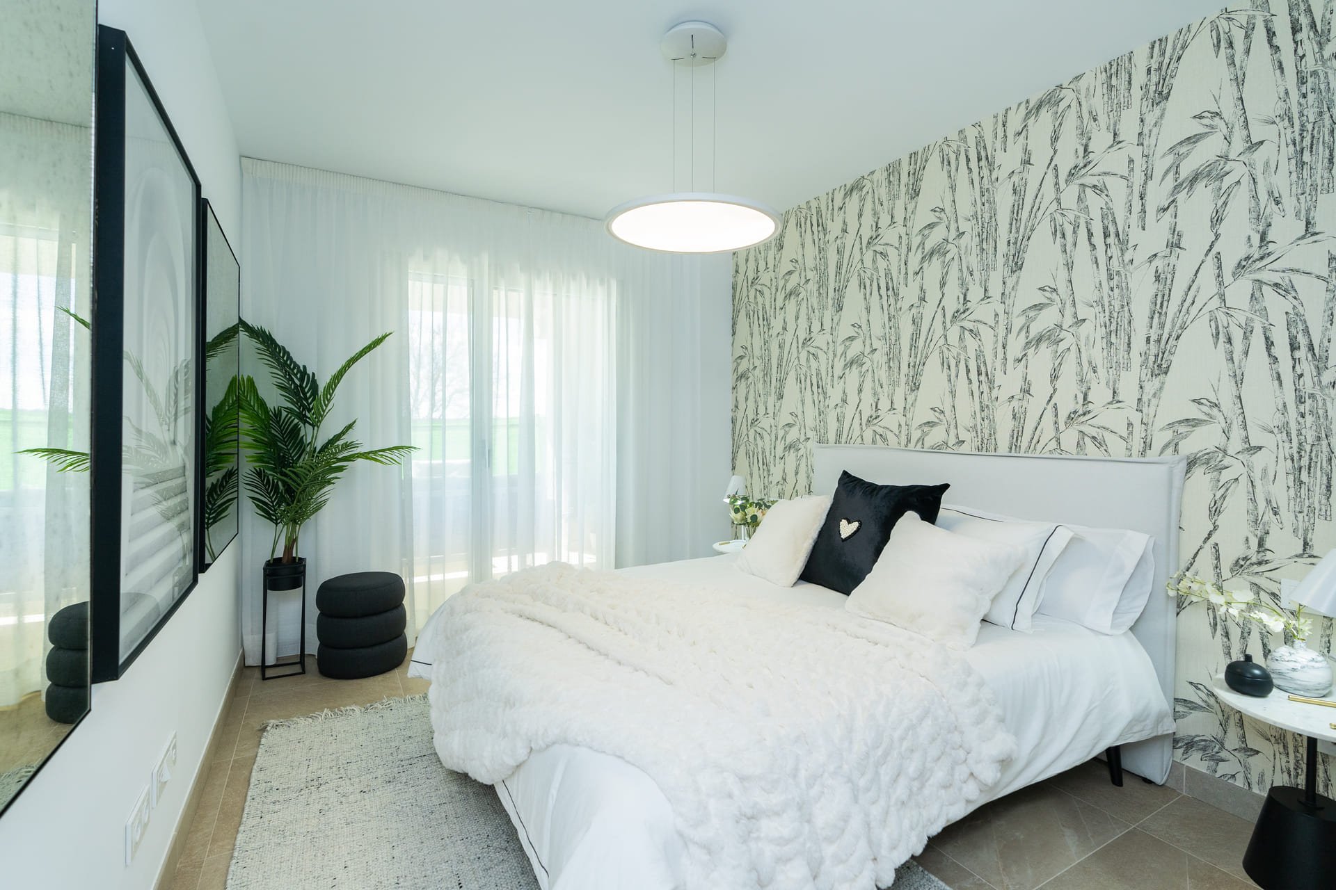 Obra nueva - Apartamento / piso -
Estepona