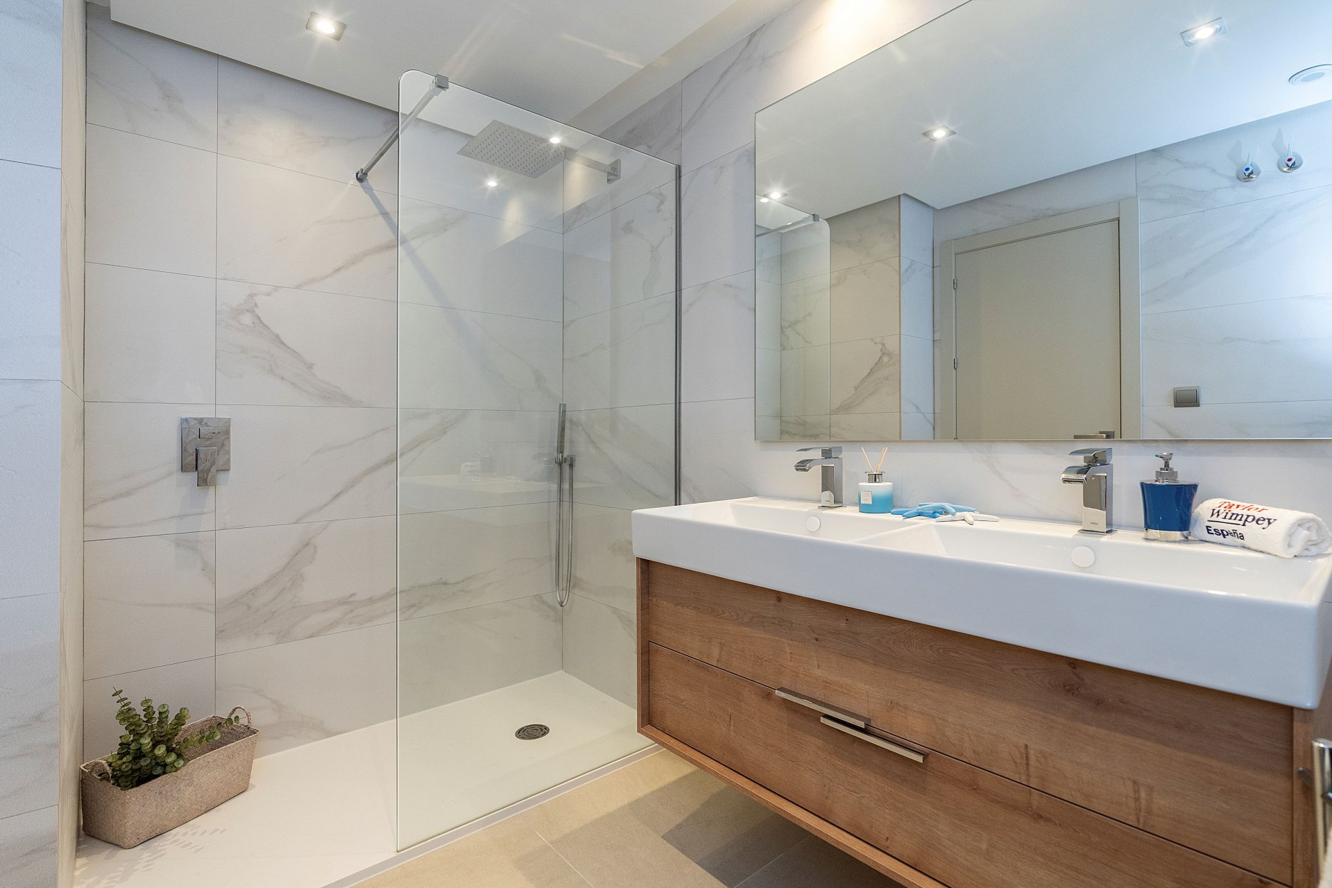Obra nueva - Apartamento / piso -
Mijas