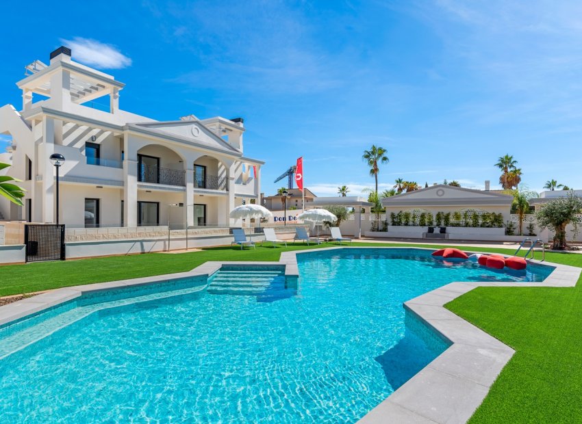 Obra nueva - Apartamento / piso -
Rojales